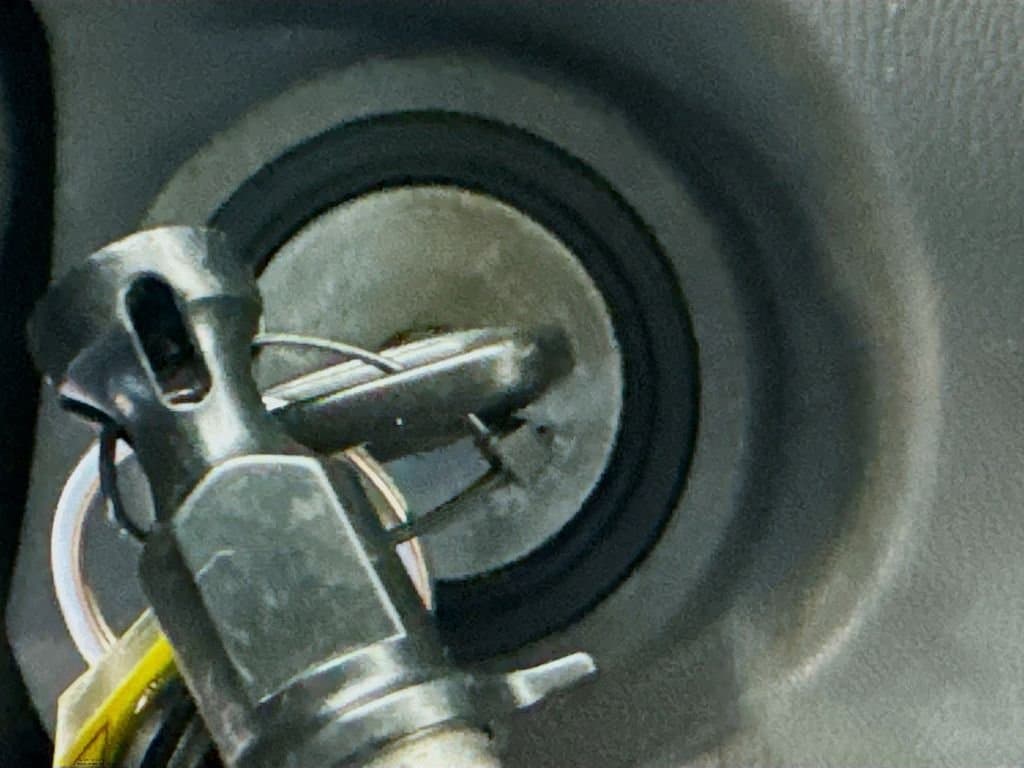 2015 NISSAN Frontier - Image 20