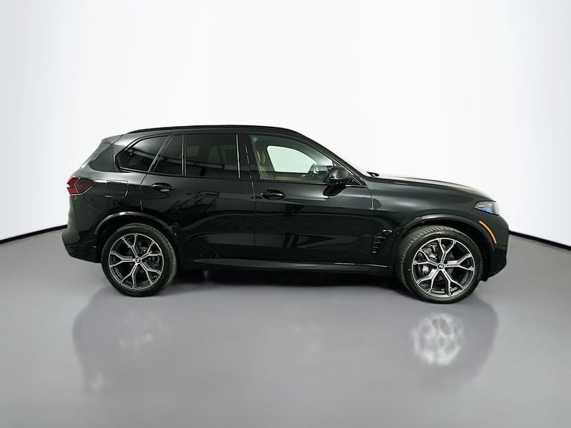 2026 BMW X5 - Image 4