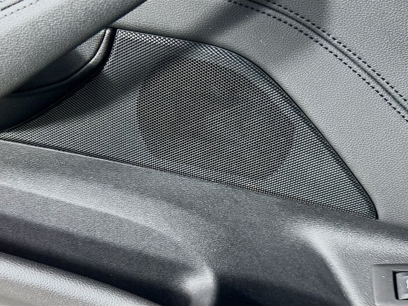 2018 BMW 5 Series - Image 19