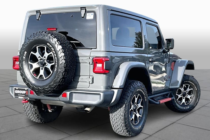 2020 Jeep Wrangler - Image 13