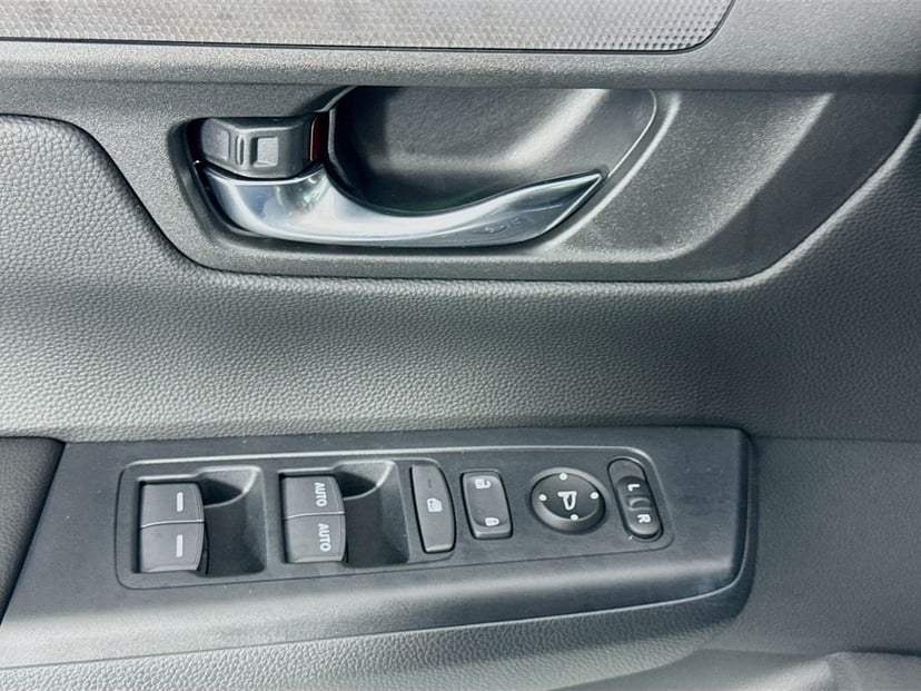2026 Honda CR-V Hybrid - Image 25