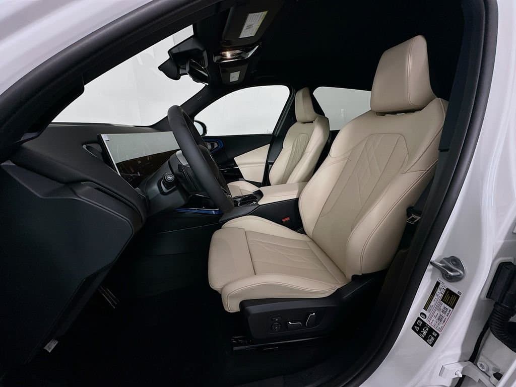 2026 BMW X3 - Image 16