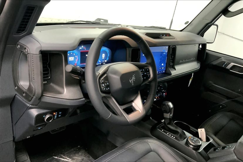 2026 Ford Bronco - Image 7