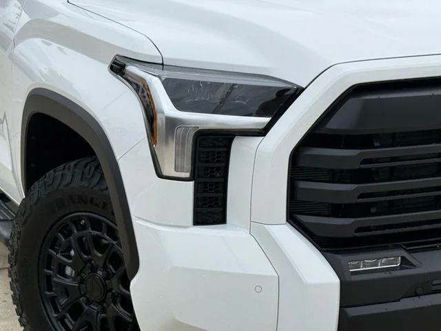 2026 Toyota Tundra - Image 32