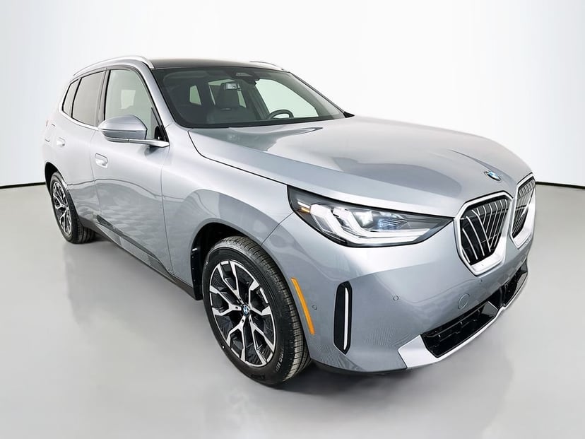 2026 BMW X3 - Image 3