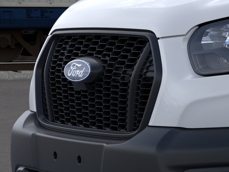 2026 Ford Transit Commercial - Image 28