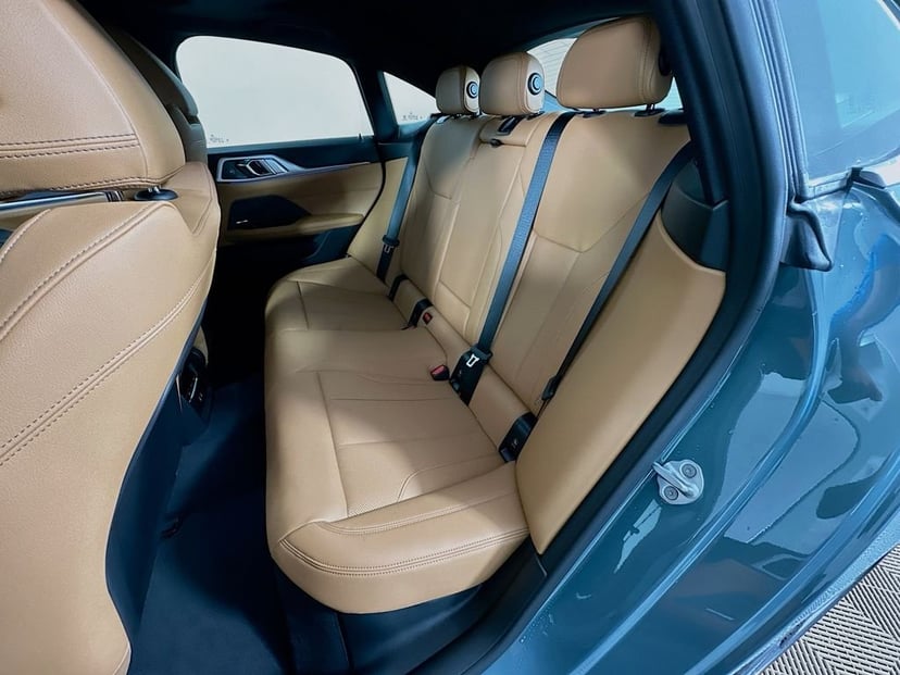 2026 BMW i4 - Image 17