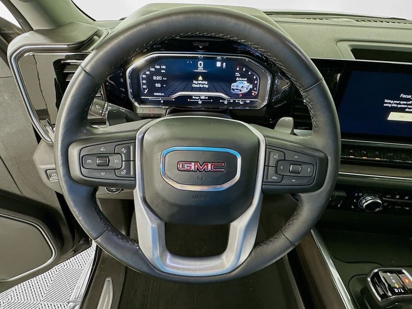 2023 GMC Sierra 1500 - Image 11