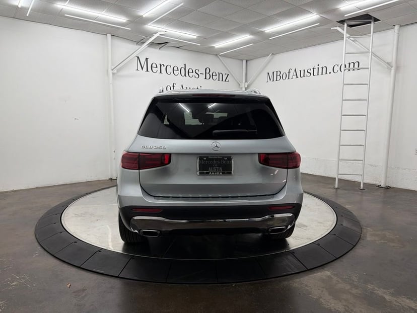 2026 Mercedes-Benz GLB - Image 6
