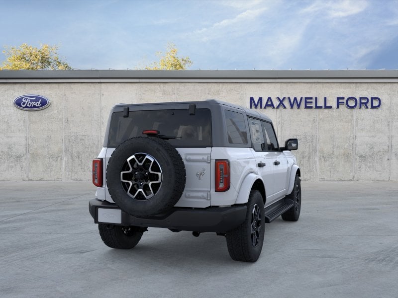 2026 Ford Bronco - Image 21