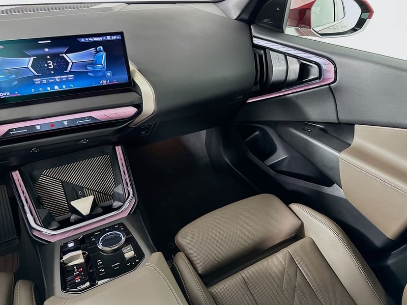 2025 BMW X3 - Image 22