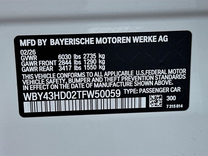 2026 BMW i4 - Image 24