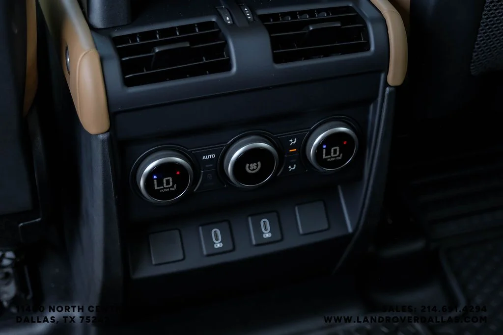 2026 Land Rover Defender 110 - Image 43