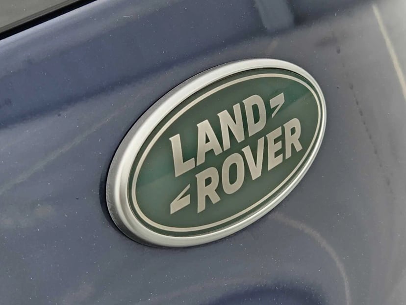 2023 Land Rover Range Rover Sport - Image 11
