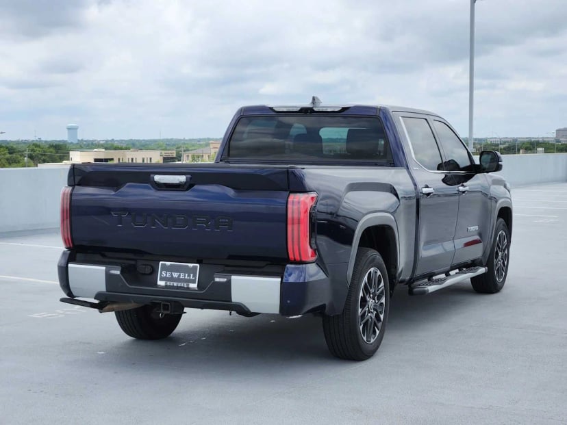 2023 Toyota Tundra - Image 7