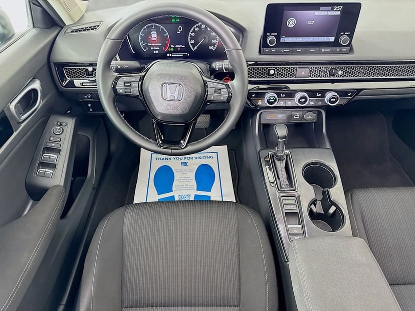 2023 Honda Civic - Image 30