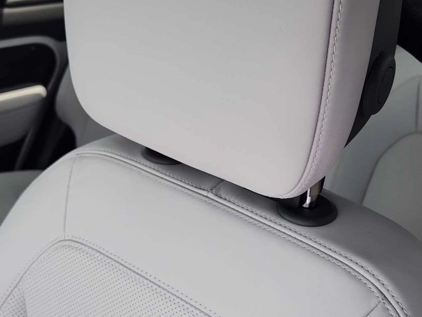 2026 LAND ROVER Defender 130 - Image 14