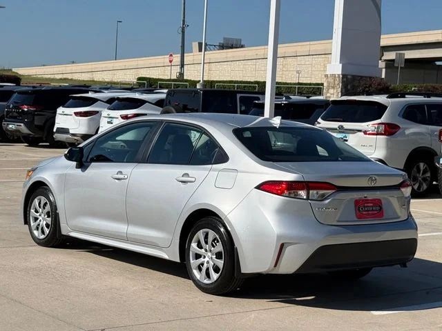2026 Toyota Corolla - Image 6