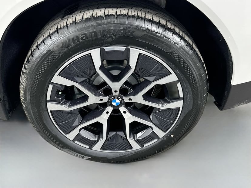 2026 BMW X3 - Image 23
