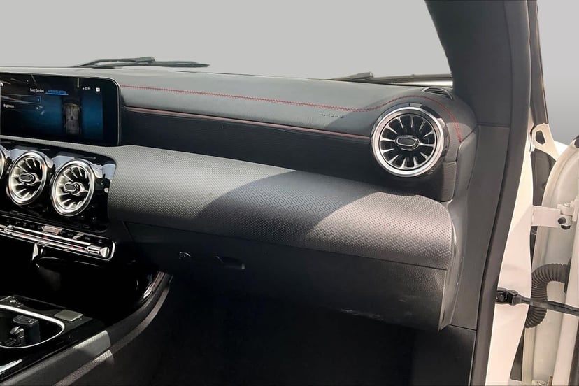 2023 Mercedes-Benz CLA 250 - Image 19