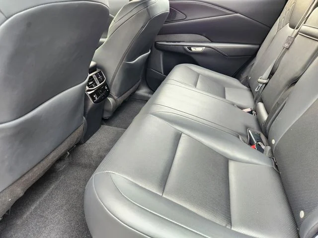 2024 Lexus RX - Image 30
