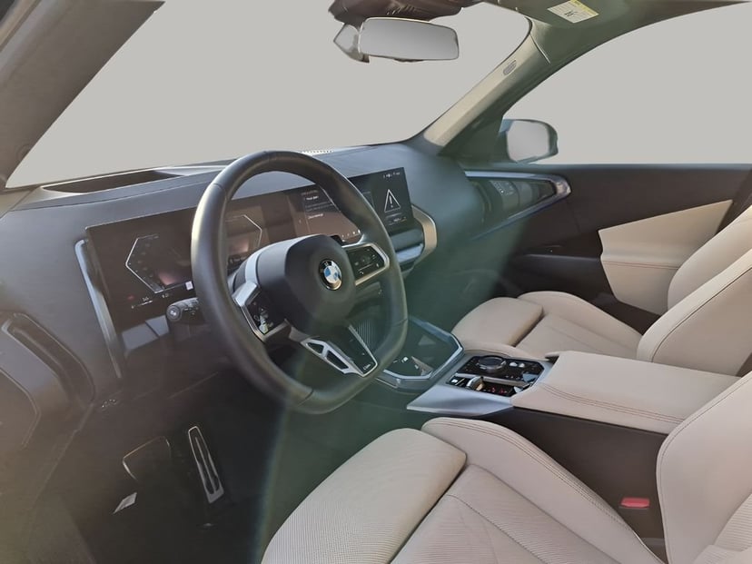 2025 BMW X3 - Image 29
