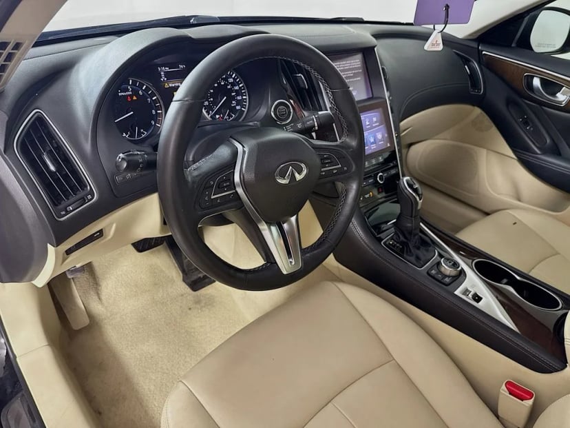 2018 INFINITI Q50 - Image 10