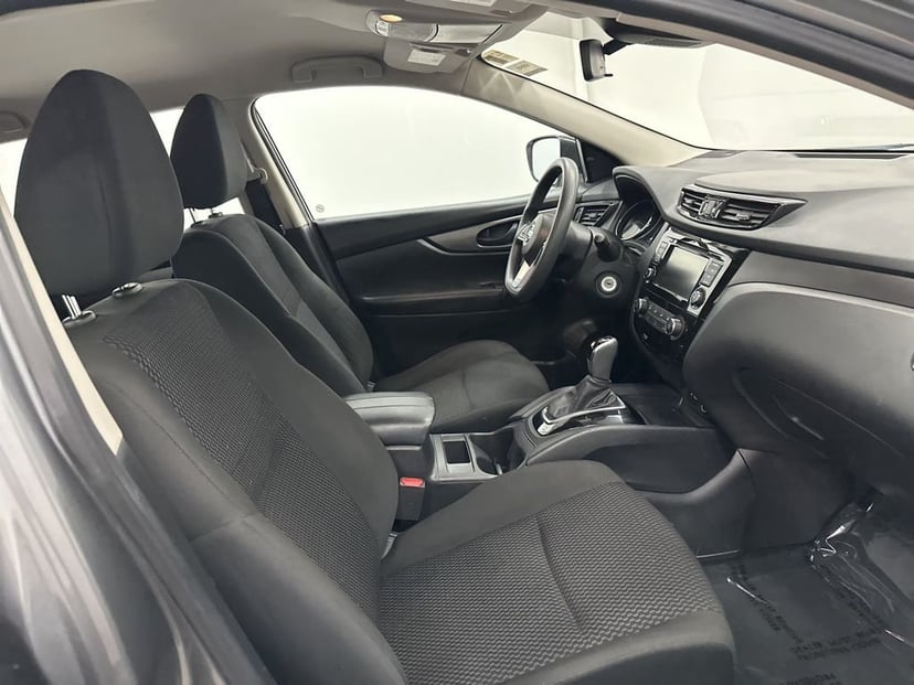 2021 Nissan Rogue Sport - Image 23