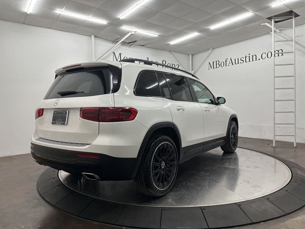 2026 MERCEDES-BENZ GLB - Image 8