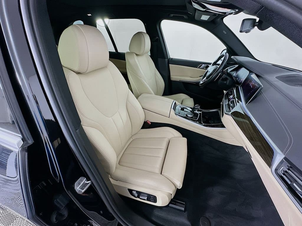 2021 BMW X5 - Image 29