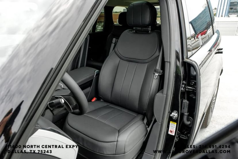 2026 Land Rover Range Rover - Image 34
