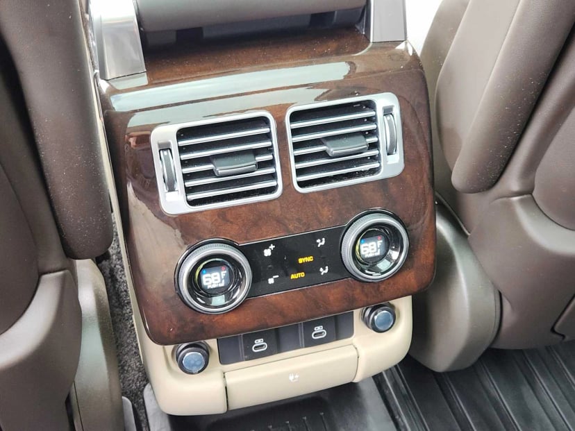2021 Land Rover Range Rover - Image 32