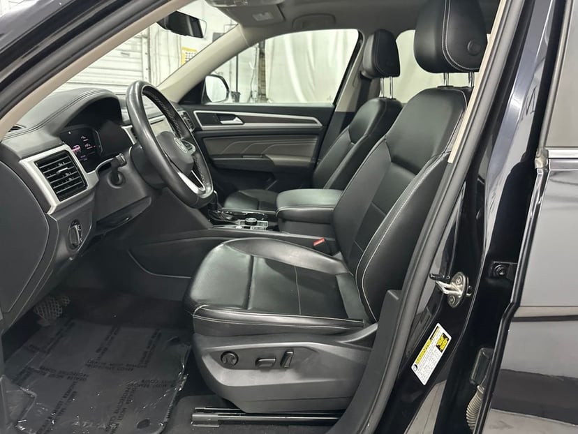 2022 Volkswagen Atlas - Image 13