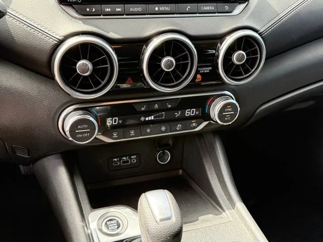 2023 Nissan Sentra - Image 18