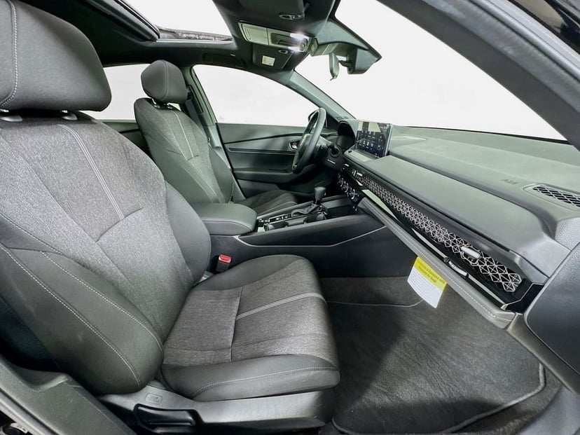 2025 Honda Accord Hybrid - Image 35