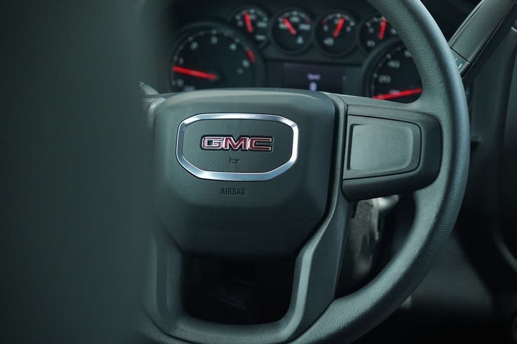 2024 GMC Sierra 2500HD - Image 24