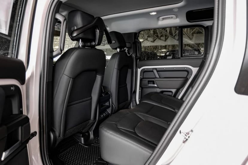 2026 Land Rover Defender 110 - Image 36
