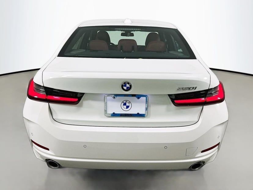 2026 BMW 3 Series - Image 6