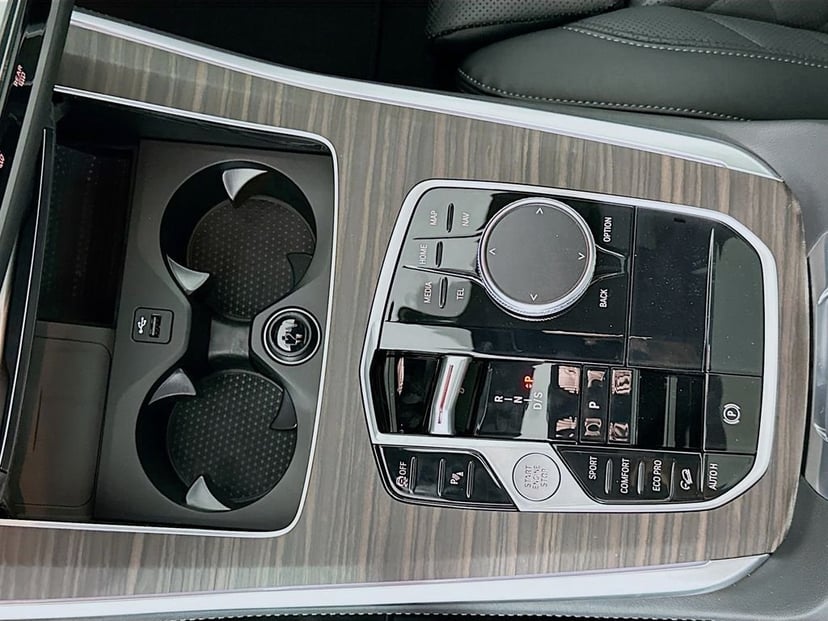 2026 BMW X5 - Image 15