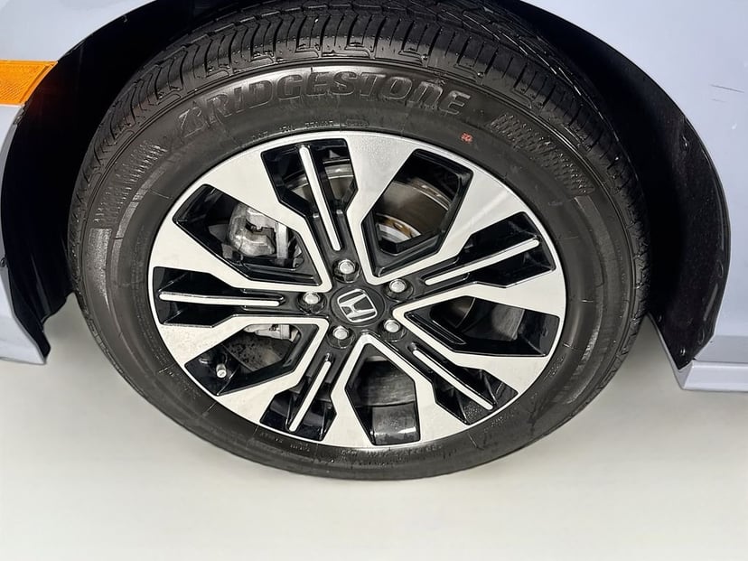 2026 Honda Odyssey - Image 13