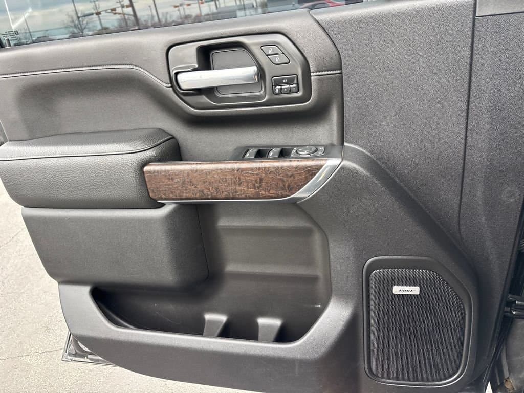 2022 GMC Sierra 2500HD - Image 23