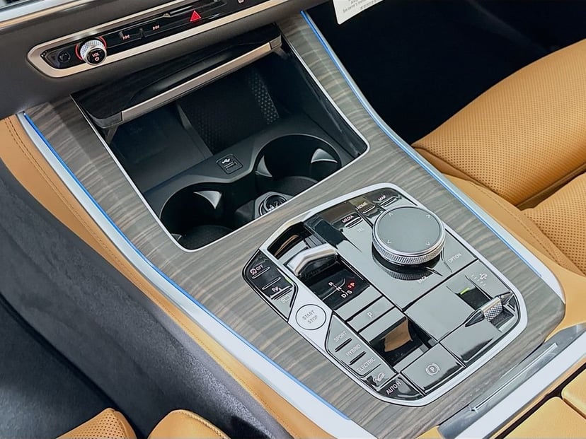 2026 BMW X5 - Image 15