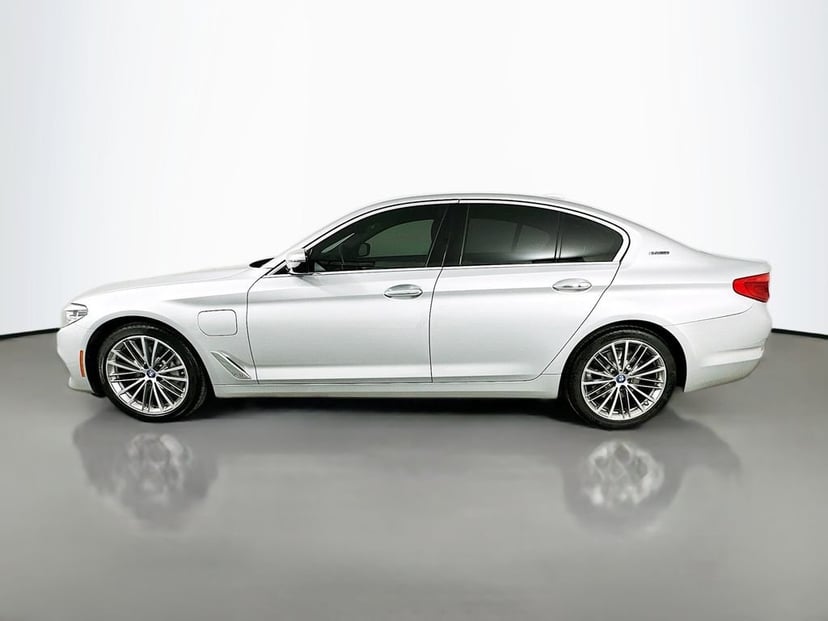 2018 BMW 5 Series - Image 8