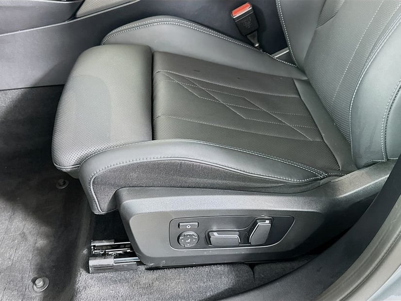 2025 BMW X3 - Image 19
