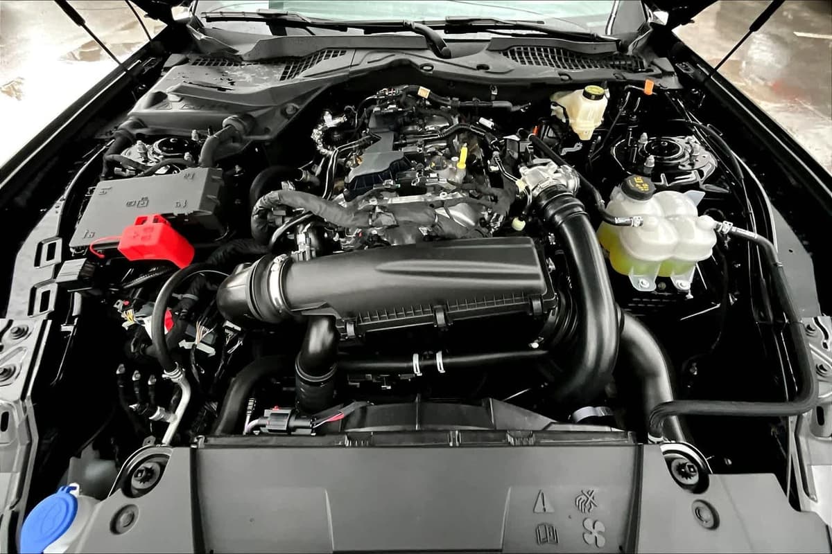 2024 Ford Mustang - Image 29