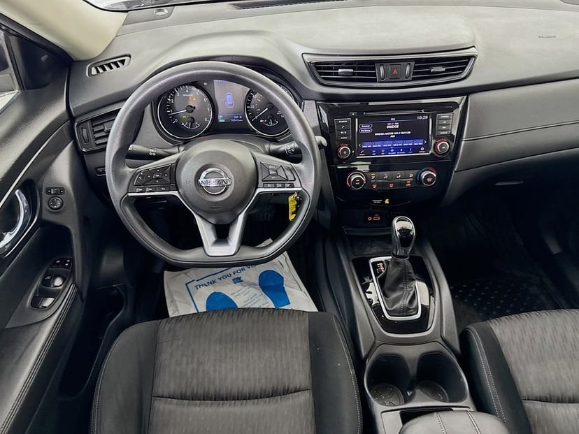 2018 Nissan Rogue - Image 26