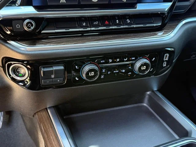 2024 Chevrolet Silverado 2500HD - Image 19