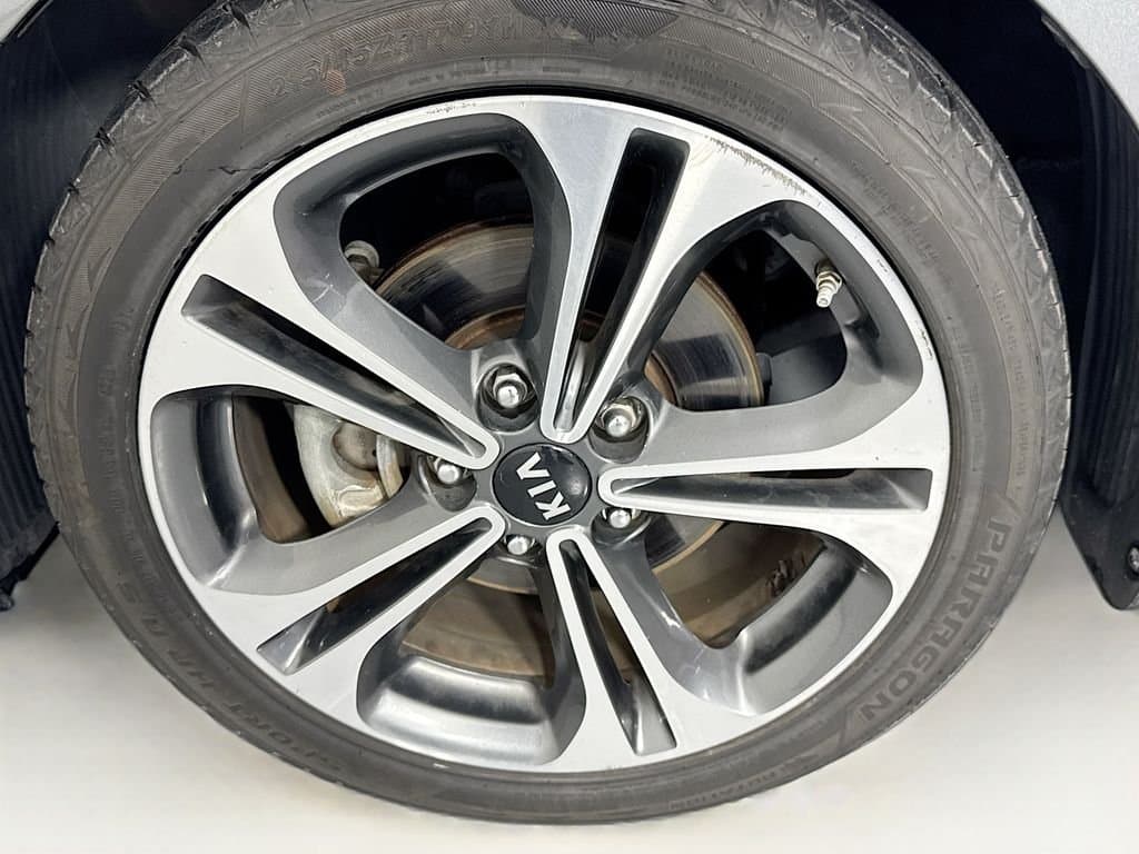 2016 KIA Forte - Image 35