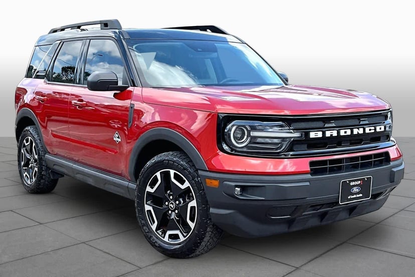2022 Ford Bronco Sport - Image 2