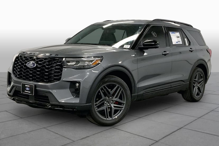 2026 Ford Explorer - Image 22
